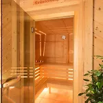 Holzerhof Apartahotel 3*
