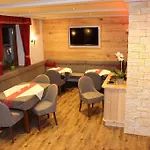Holzerhof Apartahotel