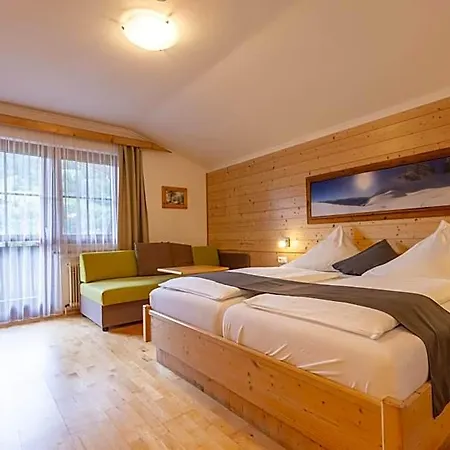 Holzerhof Lägenhetshotell Schladming