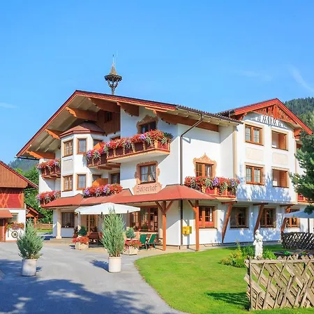 Holzerhof