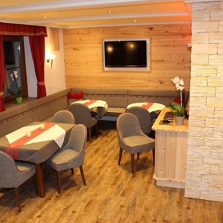 Holzerhof Apart Otel