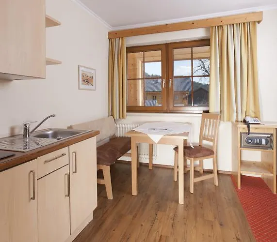 Holzerhof Apartmanhotel